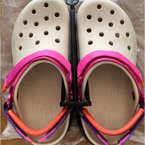 Crocs Classic Hikers, NWT, Men 6/Women’s 8